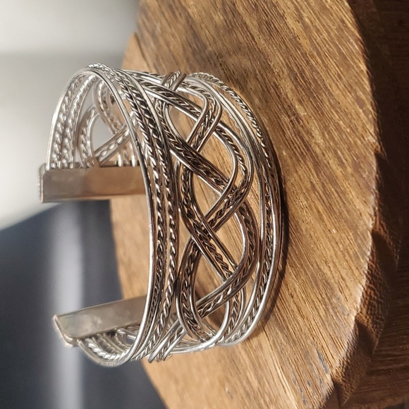 Overflow - Picture 1 of 2